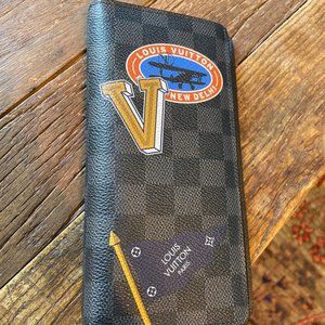 Louis Vuitton Damier Graphite LV League Long Walle